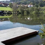 Am Waldeck *